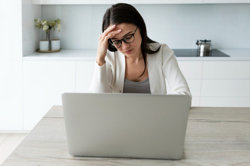 Tentatives d’escroqueries financières prudence face aux offres trop attractives !